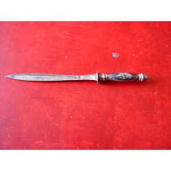 Antique silver letter opener. It is also engraved with the Siam contrast.