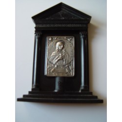 Precioso marco antiguo de ebonita con el corazón de Maria en el centro, de plata
