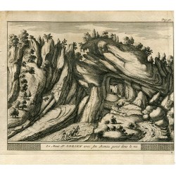 Guipuzcoa.Le mont St. Adrien avec son chemin percé dans le roc por vander Aa, 1707