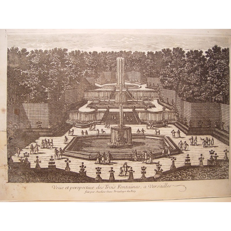 Sehen Sie die Perspektive der Drei Brunnen, ein Versailles. Zeichnung und Kupferstich von Pierre Aveline (Paris, 1656–1722).