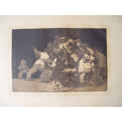 Aguafuerte de Goya. Las garras de un gato y el vestido de un devoto. Disparates, 9 (Disparates), novena edición (1937)