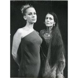 Vintage-Foto von Genevieve Page und Catherine Sellers in Andromaque im Theater de France